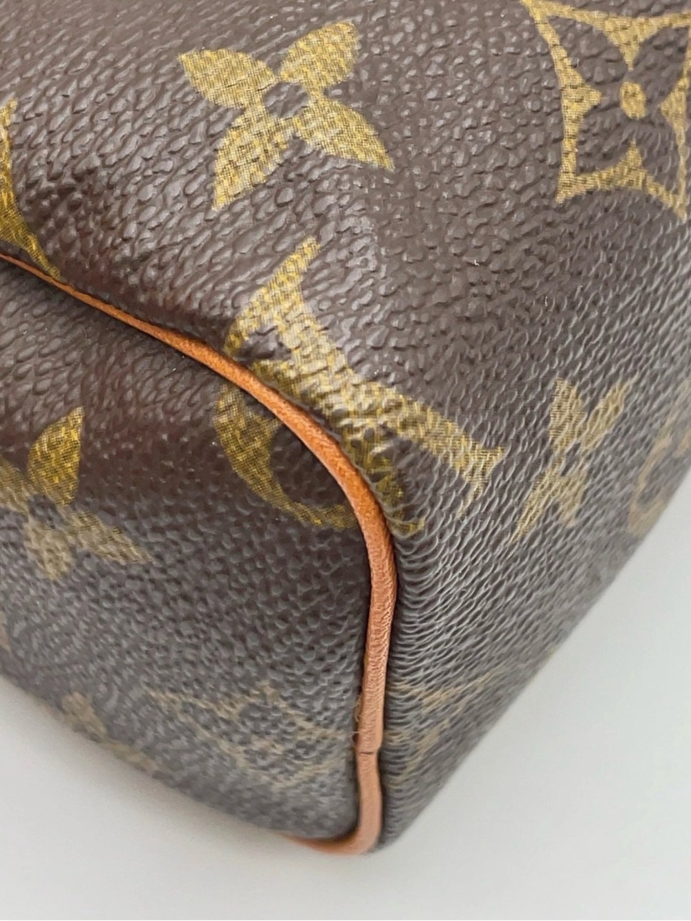 Louis Vuitton Brown Monogram Vintage Mini Speedy Top-Handle Bag - Picture 9 of 11